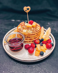 Auch für den süßen Gaumen bietet der Landgasthof Vogelsang in Weichering das perfekte Frühstück mit Pancake-Turm.