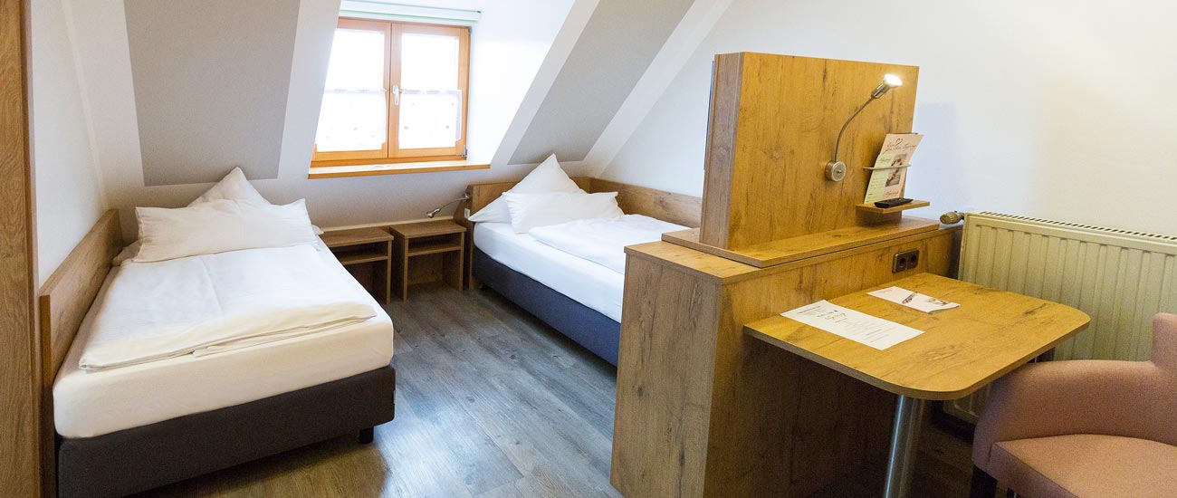 Hotel, Gästezimmer und Übernachtungsmöglichkeiten in Oberbayern bei Ingolstadt und in der Nähe von München